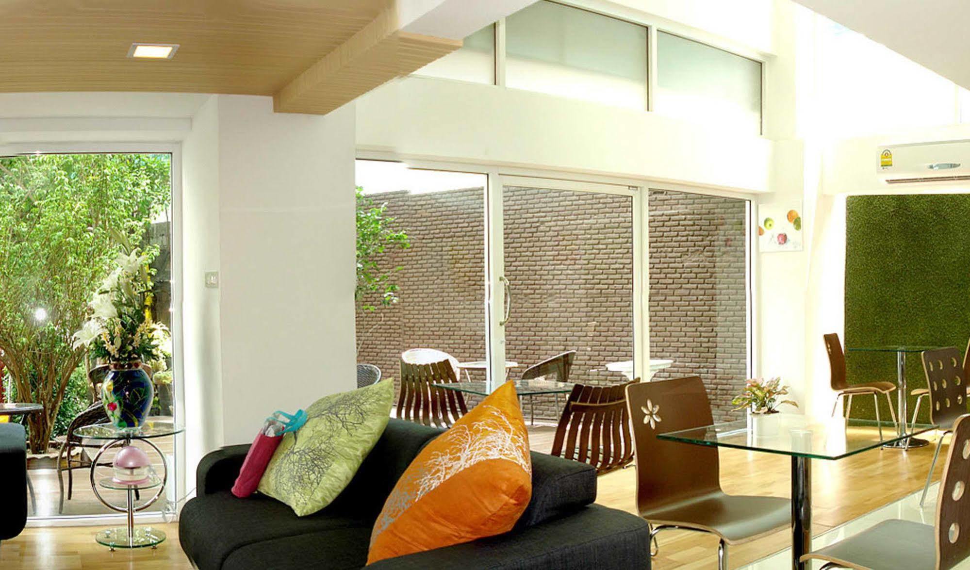 โรงแรม โรงแรมนันตรา สุขุมวิท39 3*