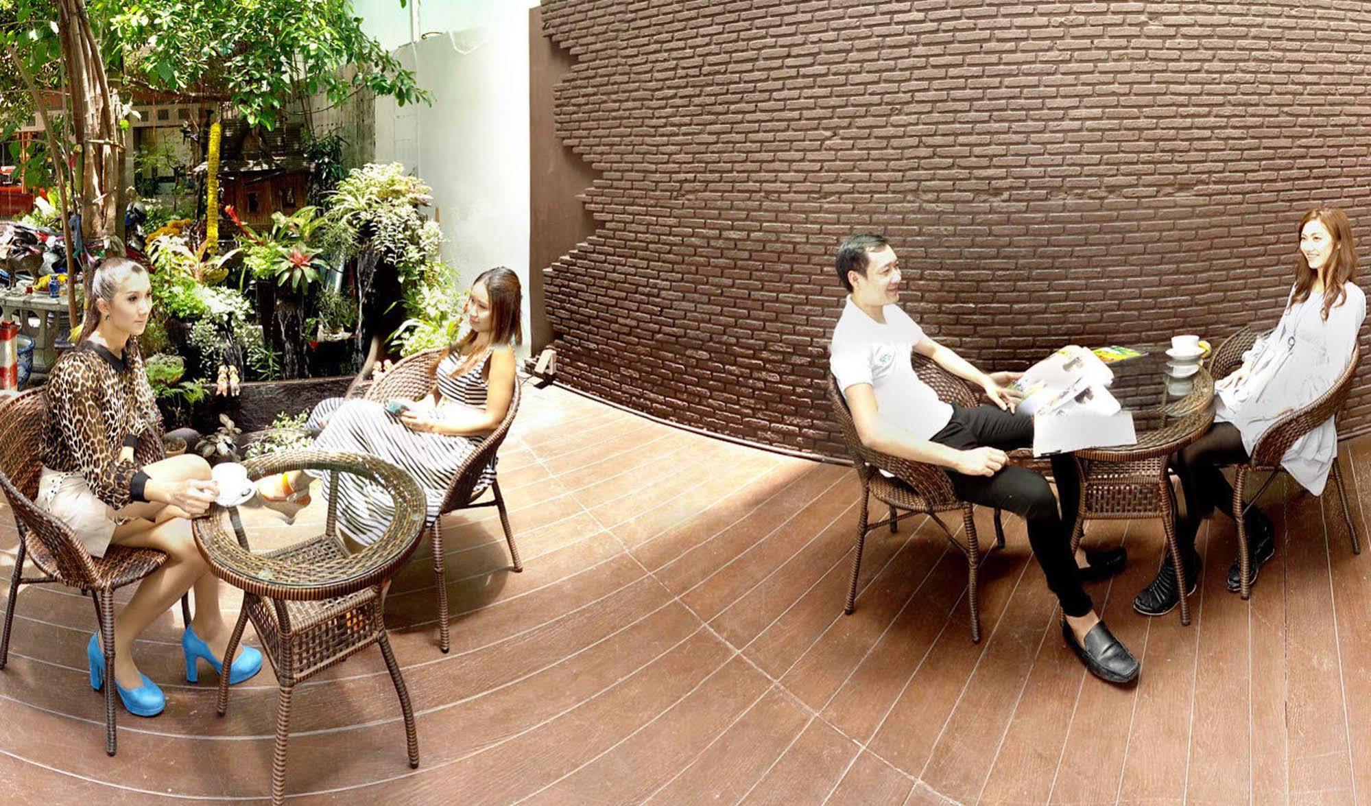 โรงแรมนันตรา สุขุมวิท39 3*